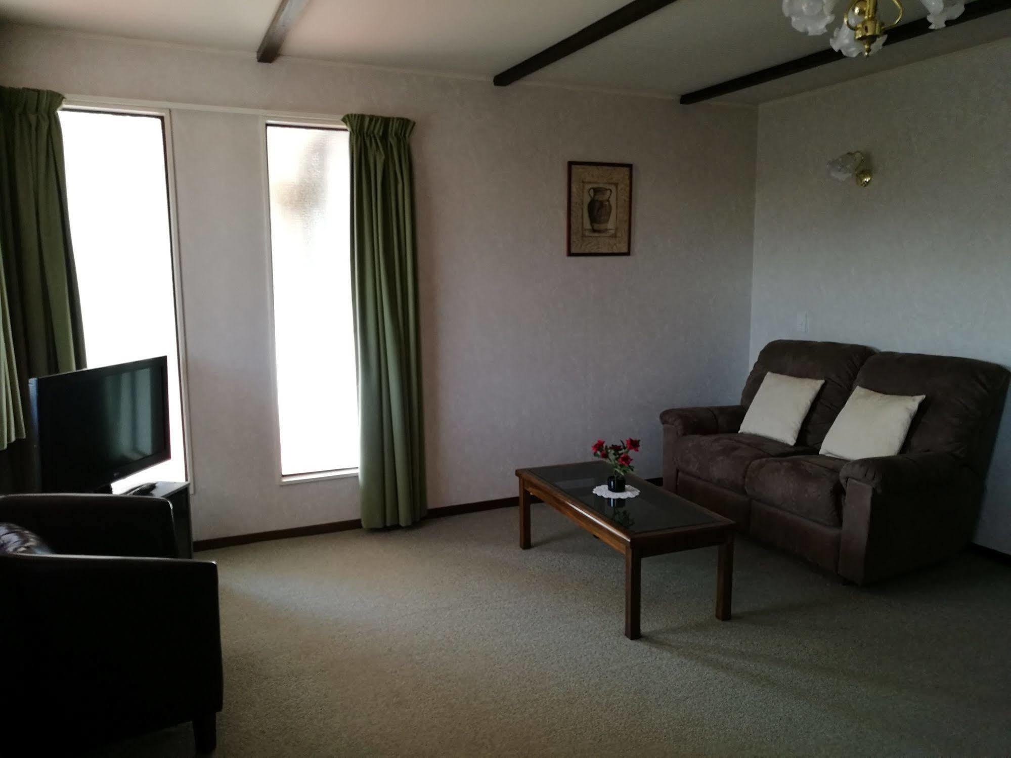 Hacienda Motel Invercargill Εξωτερικό φωτογραφία